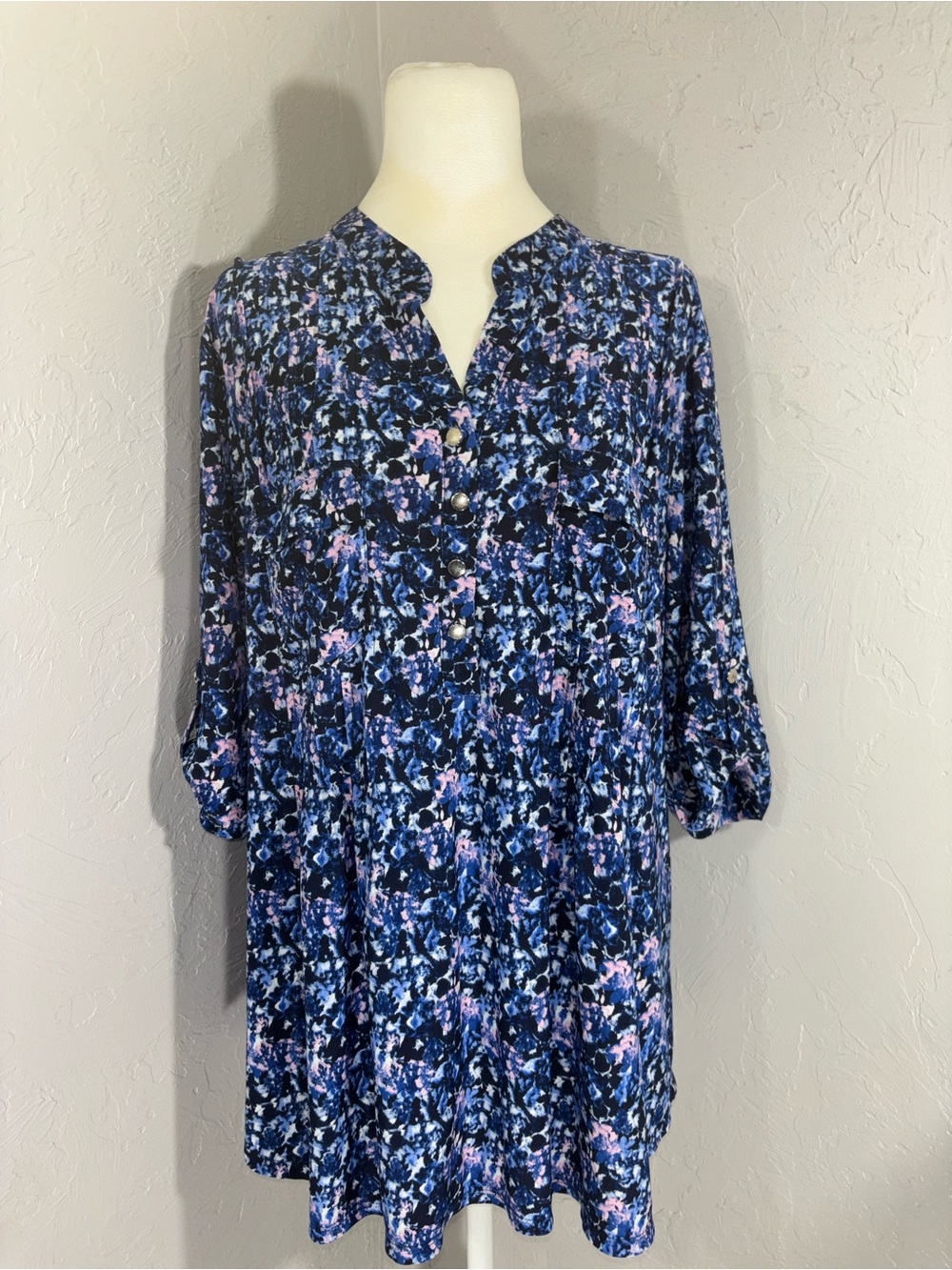 Cocomo Navy Floral Button-Front Tunic
